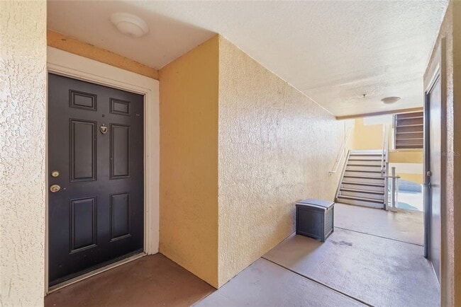 Foto del edificio - 5447 Vineland Rd