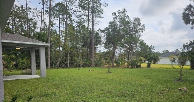 Building Photo - 18 Slocum Path