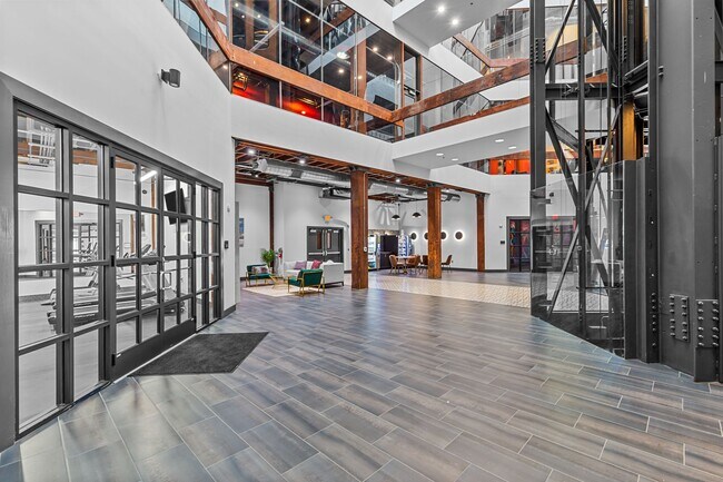 Building Photo - Peper Lofts @ Laclede's Landing