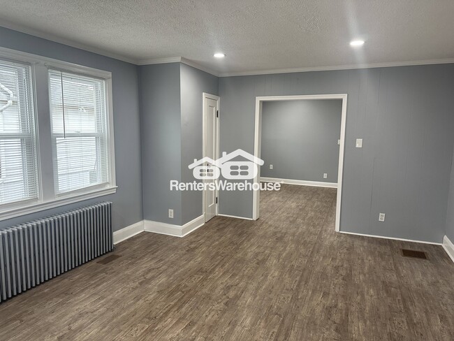 Building Photo - 3026 Lavender Ave