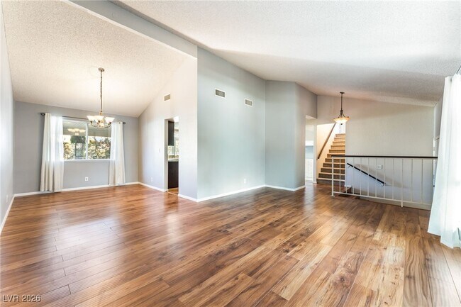 Building Photo - 8704 Isola Dr