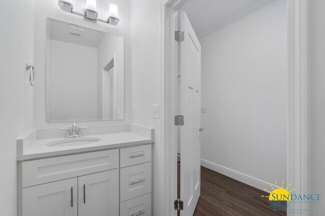 Foto del edificio - Gated Community in Niceville, 3 Bedroom Townhome!