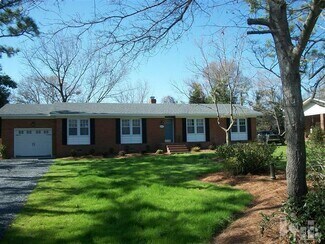 Building Photo - 5005 College Acres Dr