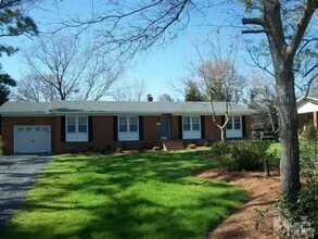 Building Photo - 5005 College Acres Dr
