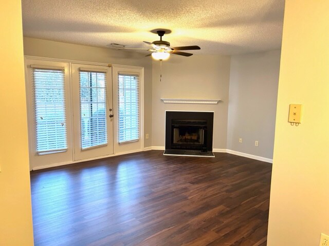 Foto del edificio - 7155 W Friendly Ave