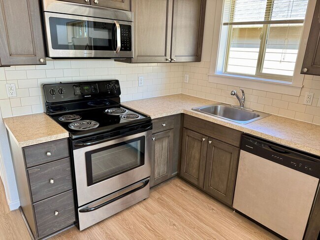 Foto del edificio - 8253 SE Taylor St