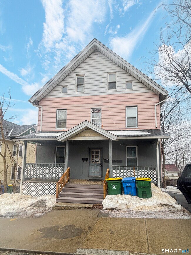 Foto del edificio - 1235 Bank St