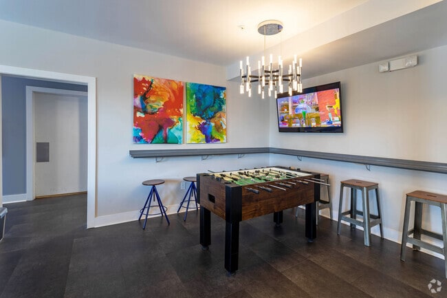 Clubhouse - The Blake