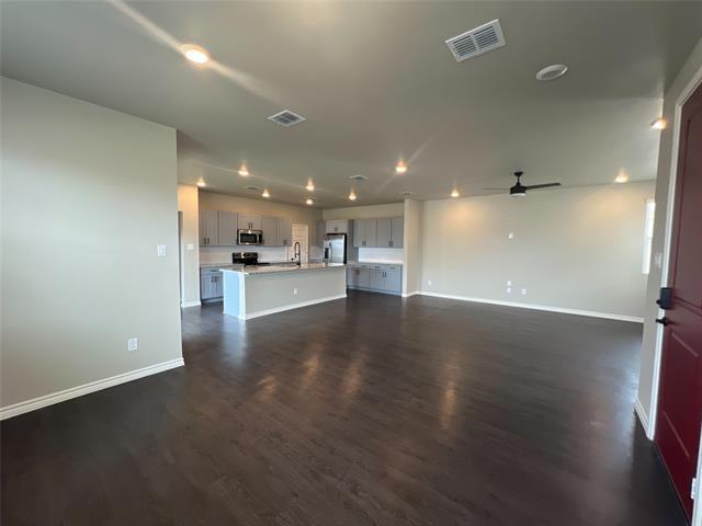 Foto del edificio - 1804 Laurel Ln