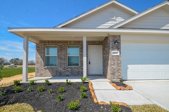 Building Photo - 18119 Rockvine Dr