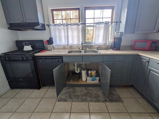 Foto del edificio - 389 E Rhinehill Rd SE