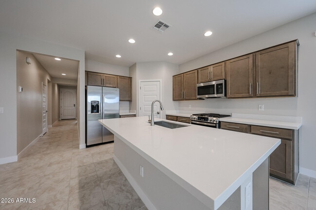 Building Photo - 26122 N 170th Ave