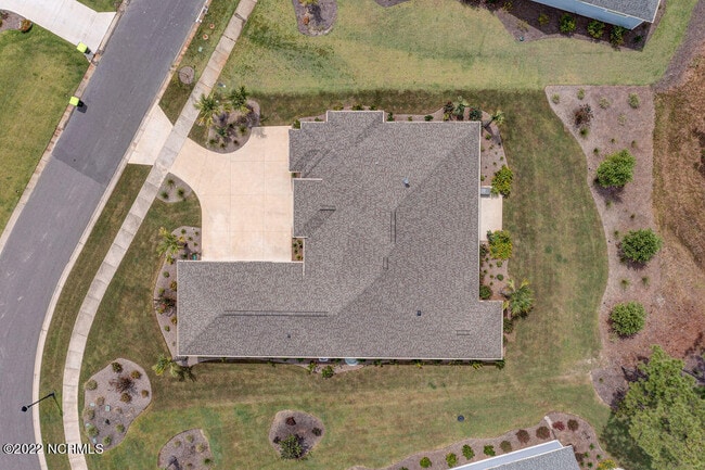 Foto del edificio - 8711 Compass Pointe West Wynd NE