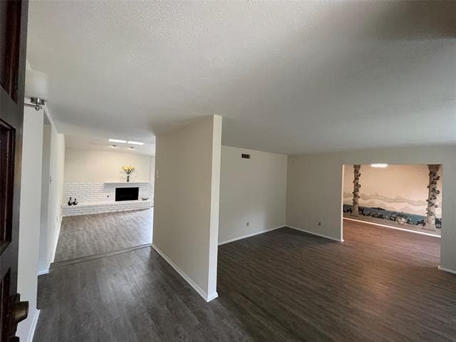 Foto del edificio - 6646 Hillwood Ln