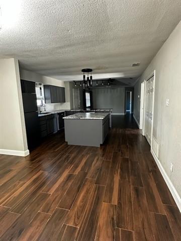Building Photo - 3945 Country Meadows Cir