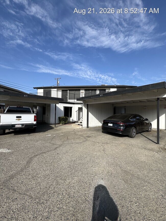 Building Photo - 415 N West St