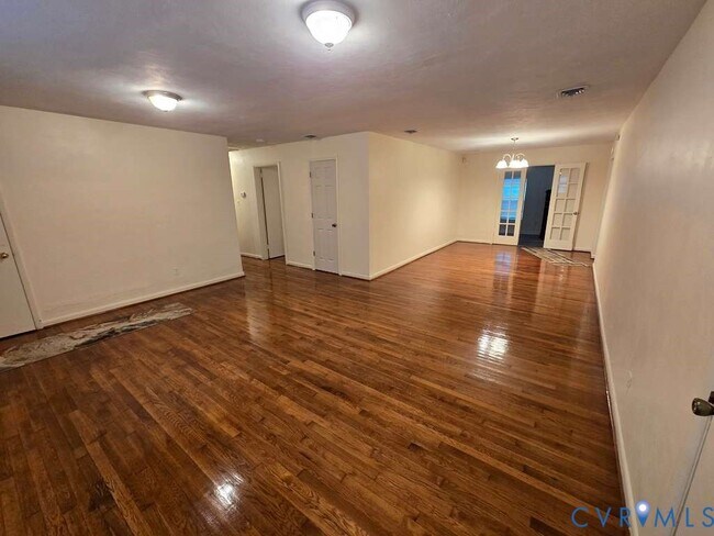 Foto del edificio - 2604 Sunnybrook Rd