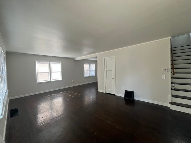Building Photo - 1408 Black Ct