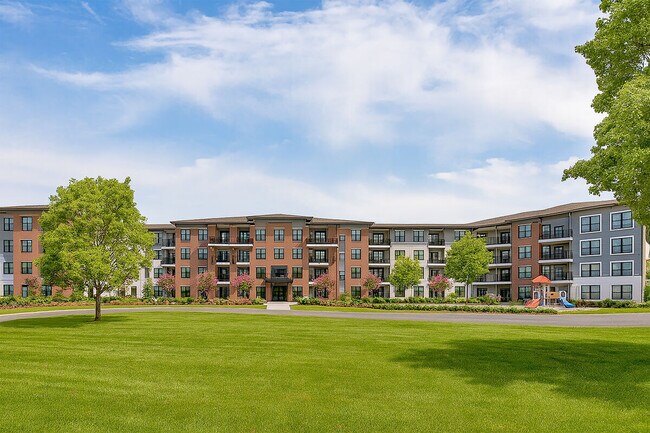 Foto del edificio - Lofts at Creekview