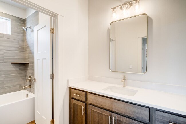 Foto del edificio - New Peaceful Retreat