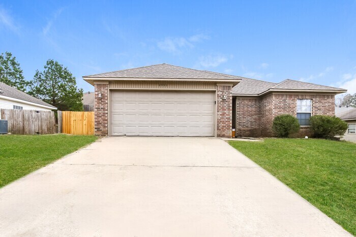 Foto principal - 2995 Wild Berry Dr