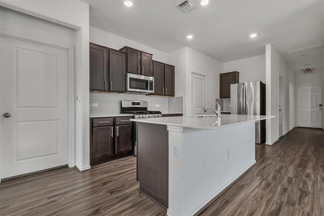 Foto del edificio - 4016 Fort Collins Way