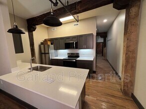 Building Photo - 34 1st St NE