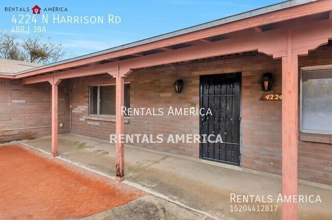 Foto del edificio - Beautiful Eastside Home with POOL!