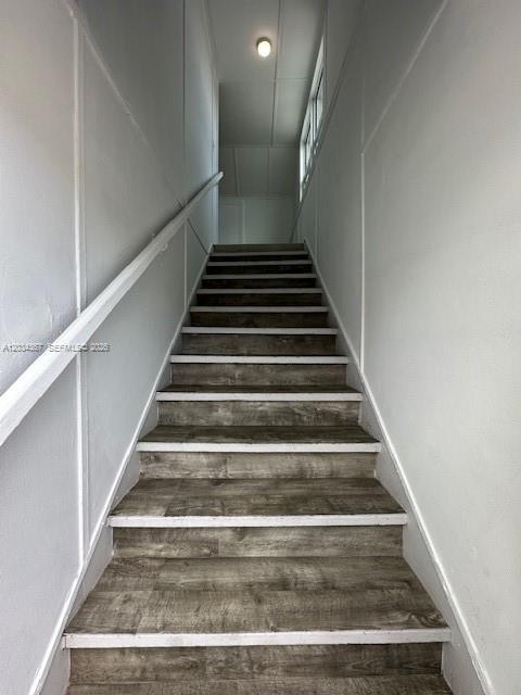 Foto del edificio - 274 E 9th St