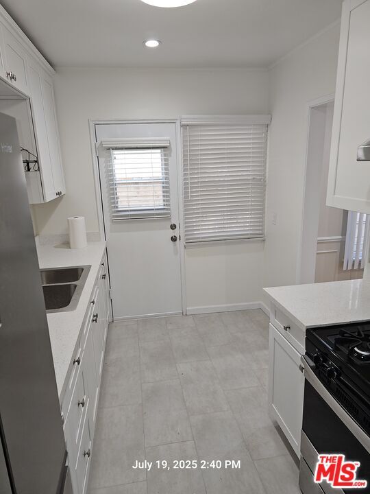 Foto del edificio - 5468 Edgewood Pl