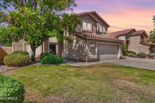 Building Photo - 7470 W Monona Dr