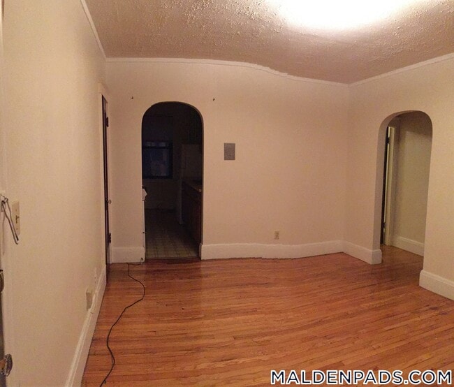 Foto del edificio - 349 Pleasant St