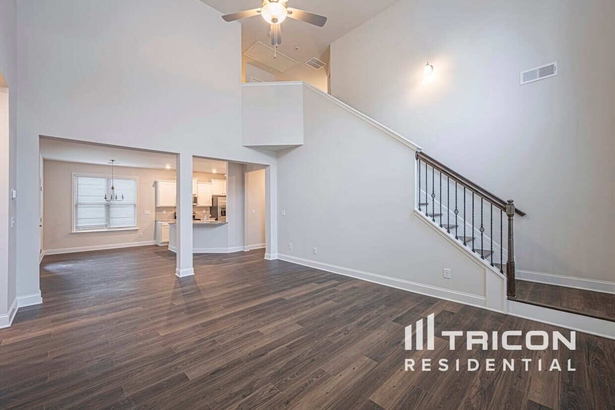 Foto principal - 325 Oxbow St