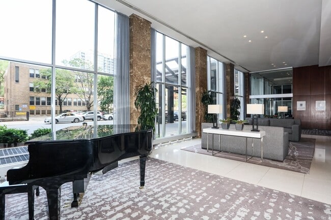 Building Photo - 655 W Irving Park Rd