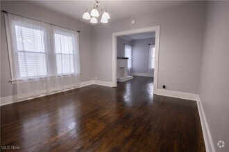 Building Photo - 1235 18th St NW