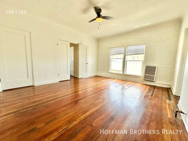 Foto del edificio - 109 Normandie Ave