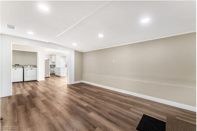 Foto del edificio - 4218 Fulton Pl