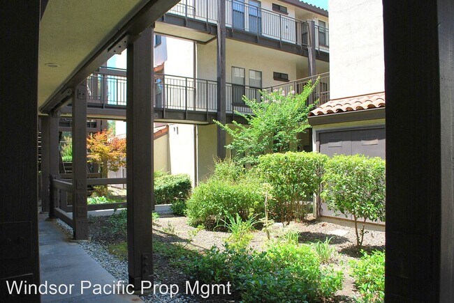 Foto del edificio - 1 br, 1 bath House - 712 N. Villa Way