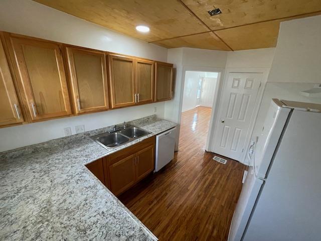 Foto del edificio - 2104 Enfield Rd