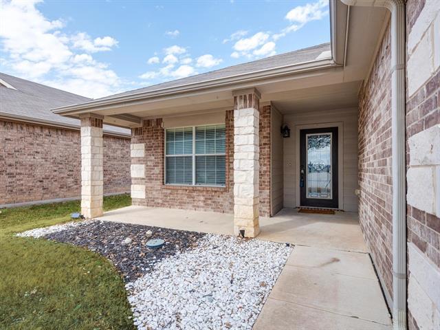 Foto del edificio - 4816 Blue Top Dr