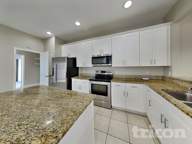 Building Photo - 7013 Cupseed Ln