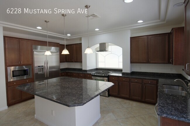 Building Photo - 6228 Mustang Spring Ave