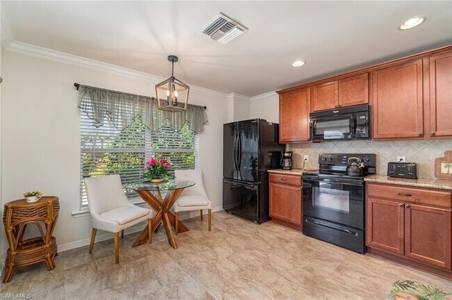 Foto del edificio - 15142 Reef Ln