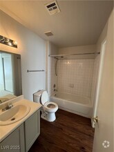 Building Photo - 1541 Linnbaker Ln