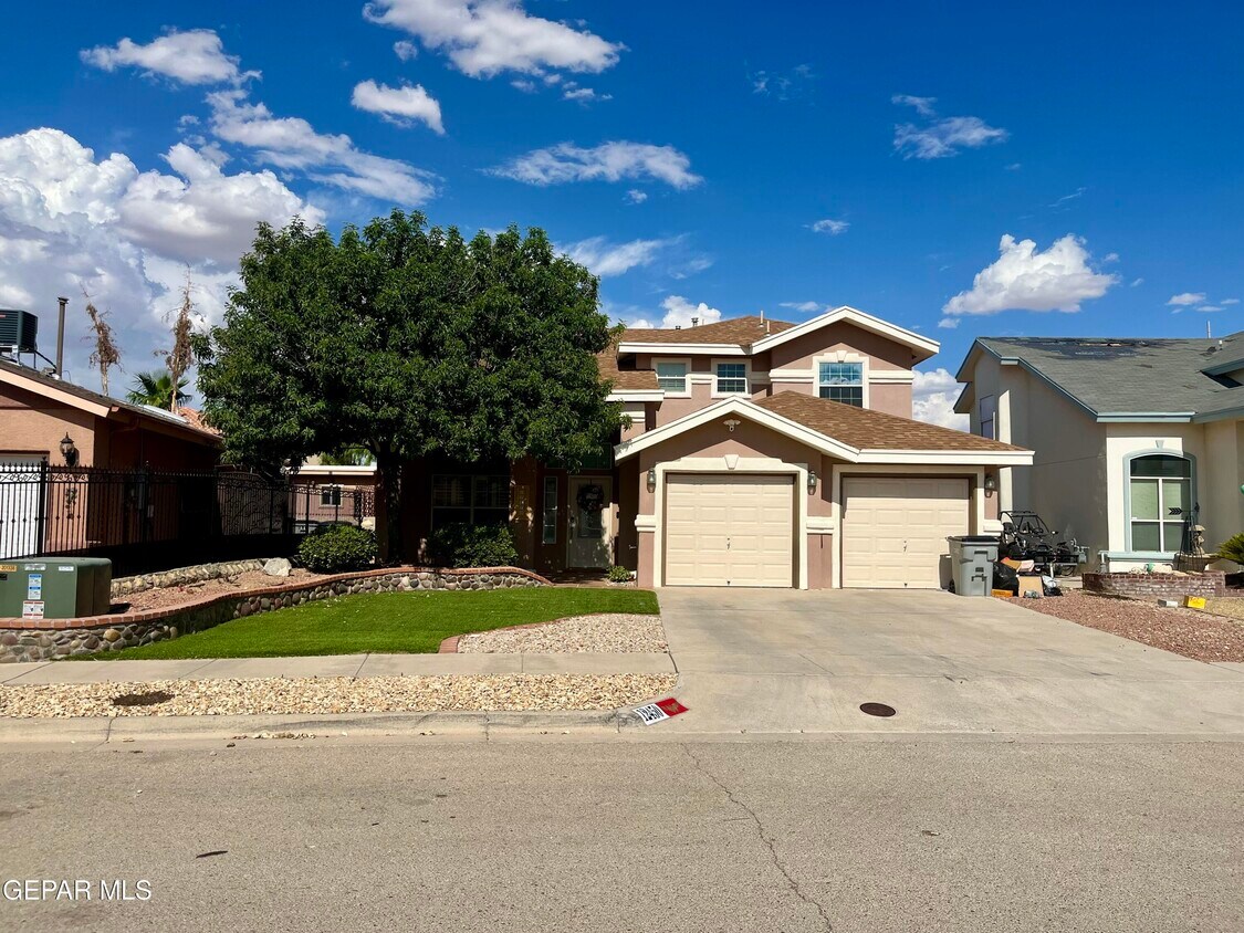 Primary Photo - 12450 Paseo De Arco Ct