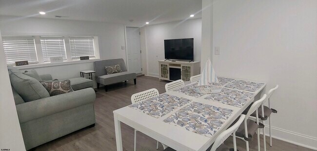 Foto del edificio - 3 S Richards Ave