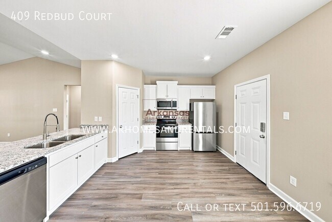 Building Photo - 409 Redbud Ct