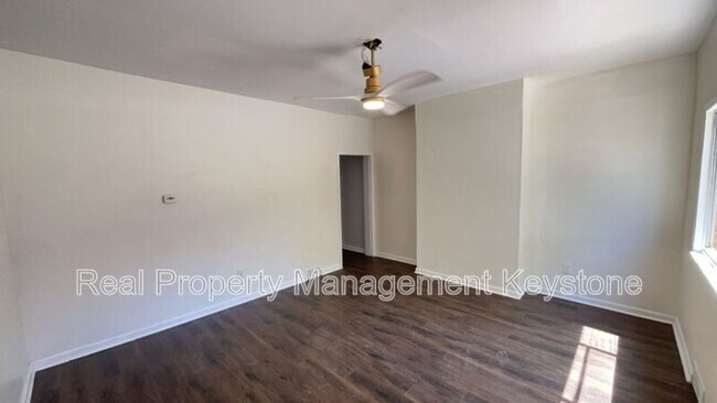 Foto del edificio - 1405-1407-1407 West St