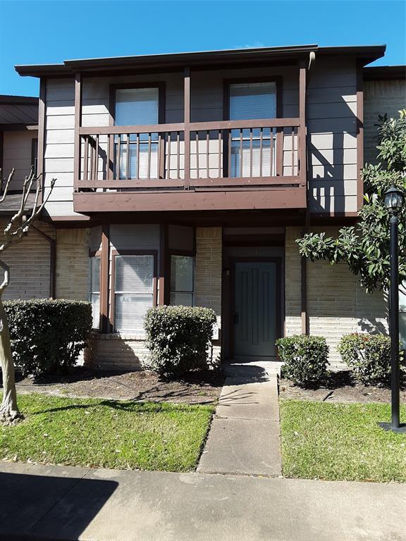Primary Photo - 12400 Brookglade Cir