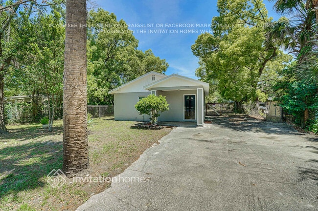 Building Photo - 3725 Pine View Cir
